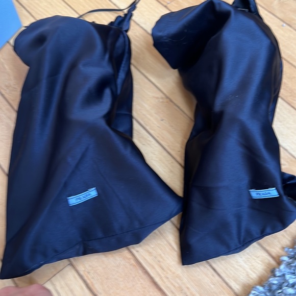 Beautiful Prada Sandals - Picture 10 of 11